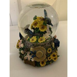 Vtg Herco Professional Gift snow globe Musical Everything Is Beautiful Butterfly